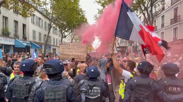 В Париже проходит демонстрация против роста цен. - Sputnik Армения