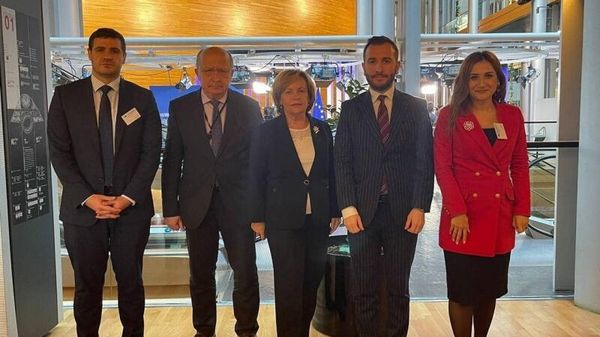 ԱԺ պատգամավորները Ստրասբուրգում ներկայացրել են Հայաստանին սպառնացող վտանգները  - Sputnik Արմենիա