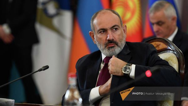 Премьер-министр Армении Никол Пашинян на заседании Евразийского межправительственного совета в расширенном составе (21 октября 2022). Еревaн - Sputnik Армения