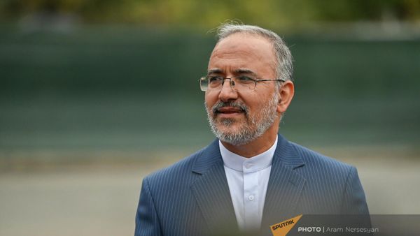Իրանի հյուպատոս Մորթեզա Աբեդին Վարամինին - Sputnik Արմենիա