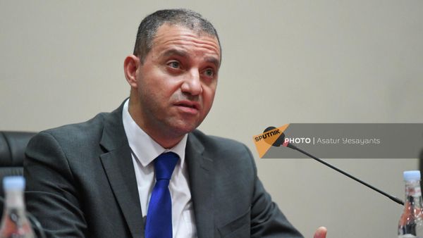 Վահան Քերոբյան - Sputnik Արմենիա