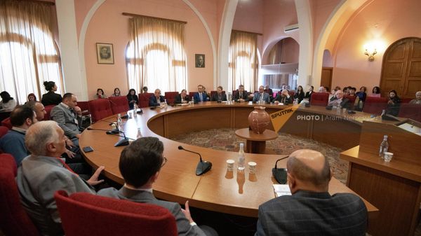 Армяно-российская конференция, посвященная 15-летию основания Научно-технологического центра органической и фармацевтической химии НАН РА Химия в Армении (24 октября 2022).Еревaн - Sputnik Армения