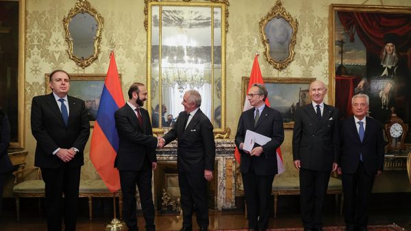 ՀՀ ԱԳ նախարար Արարատ Միրզոյանը հանդիպել է Մալթայի Ինքնիշխան Ուխտի Մեծ կանցլեր (ԱԳ նախարար) Ռիկարդո Պատեռնո Դի Մոնտեկուպոյին - Sputnik Արմենիա