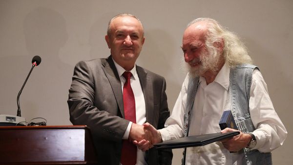 Մատենադարանում ներկայացվել է Կլոդ Մութաֆյանի «Երուսաղեմը և հայերը» գիրքը  - Sputnik Արմենիա