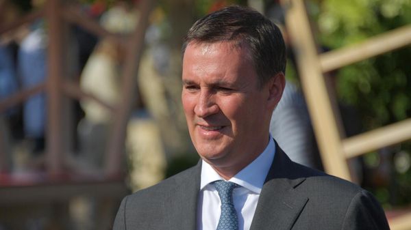 Министр сельского хозяйства РФ Дмитрий Патрушев на гастрономическом фестивале Вкусы России (14 июля 2022). Москвa - Sputnik Армения