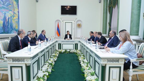 Գլխավոր դատախազի ղեկավարությամբ քննարկվել է պետությանը պատճառված վնասի վերականգնման միասնական հաշվեհամարի գործարկման հարցը - Sputnik Արմենիա