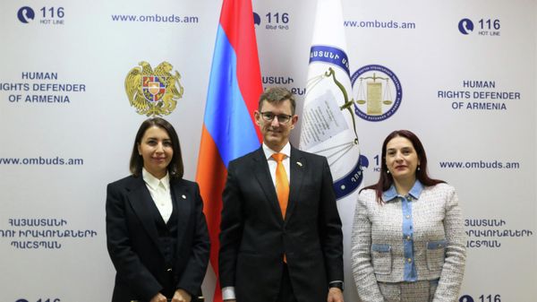 ՀՀ ՄԻՊ Քրիստիննե Գրիգորյանը և «Լիբերալ քաղաքականության ինստիտուտ» ՀԿ-ի նախագահ Տաթևիկ Մատինյանը ստորագրել են համագործակցության հուշագիր  - Sputnik Արմենիա