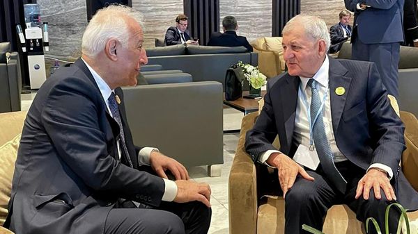 Президент Армении Ваагн Хачатурян встретился с президентом Ирака Абдулом Латифом Рашидом в рамках 27-го форума сторон Рамочной конвенции ООН об изменении климата (7 ноября 2022). Шарм-эль-Шейх - Sputnik Армения