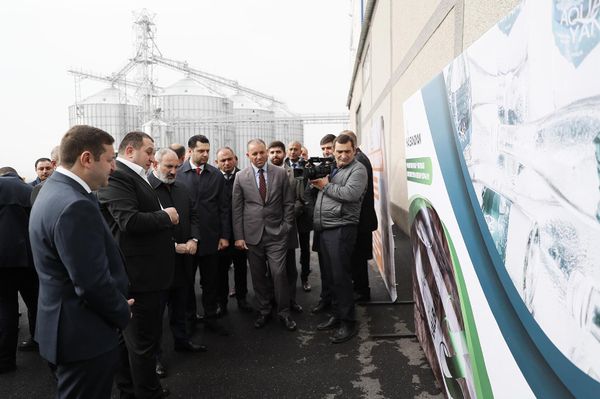 Եղվարդում համակցված կերերի գործարան է բացվել - Sputnik Արմենիա
