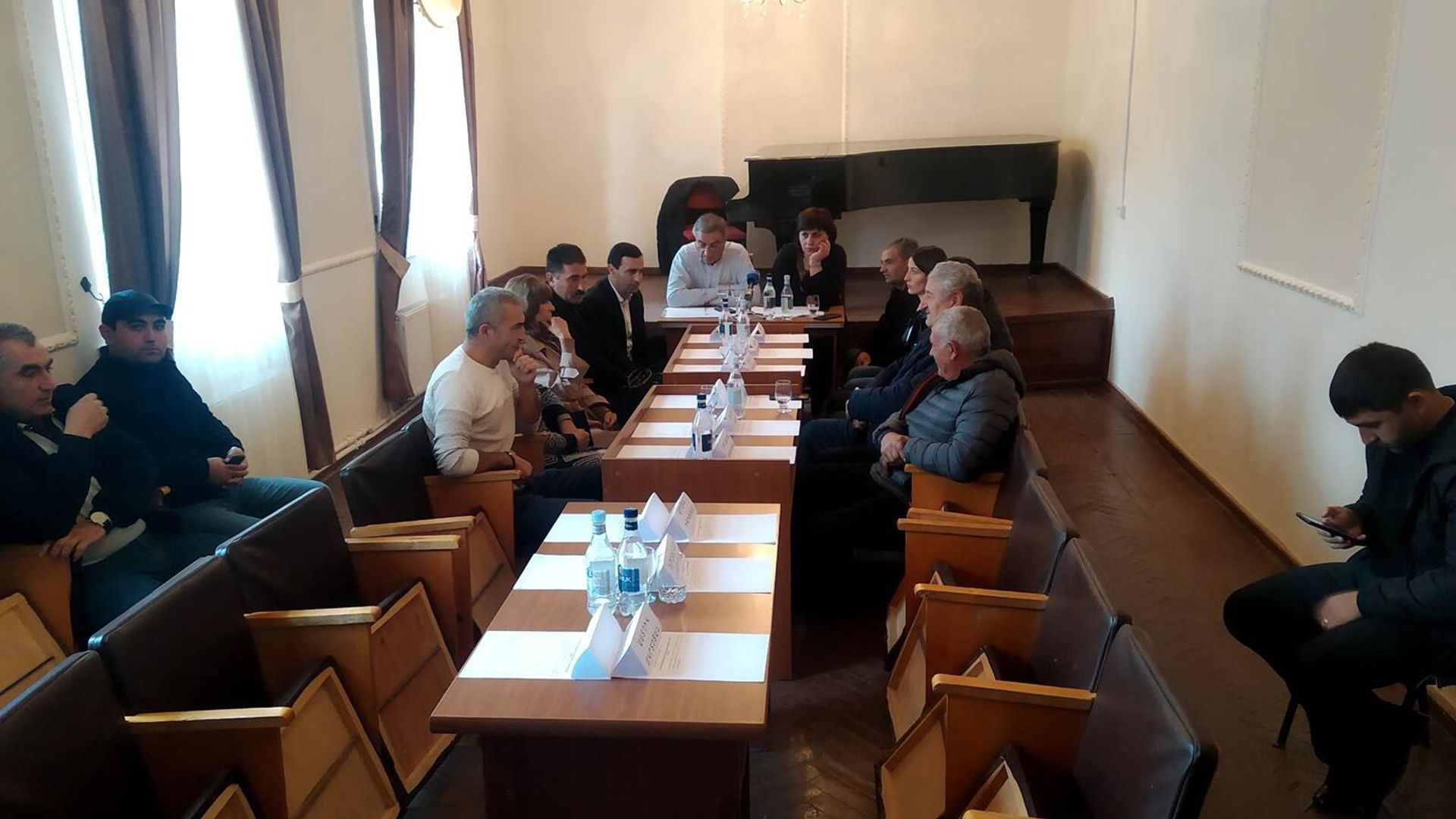 Անդրանիկ նիստին ներկա էր միայն «Ազգ-համայնք» դաշինքը - Sputnik Արմենիա, 1920, 11.11.2022