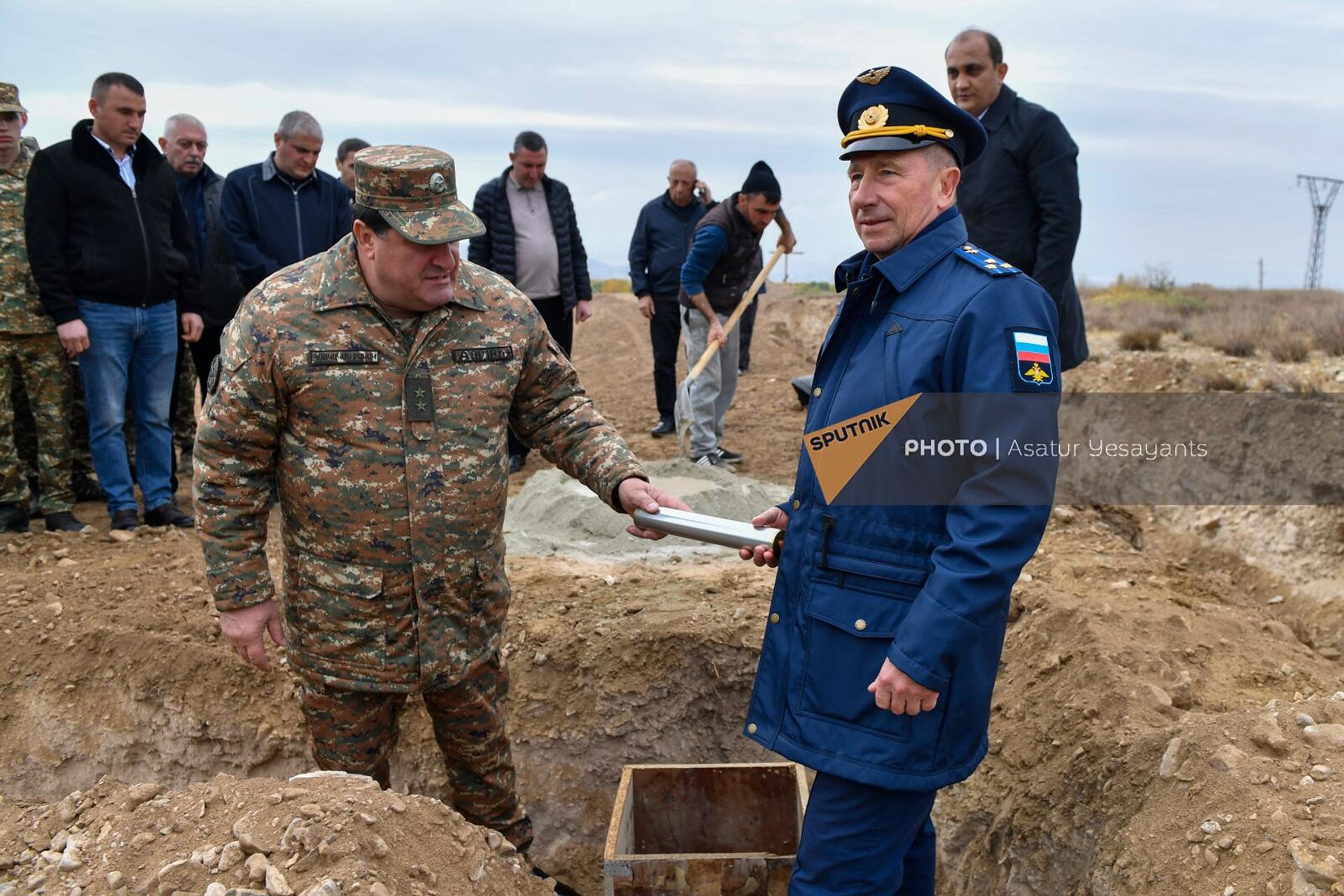 Торжественная закладка капсулы учебно-методического центра военно-патриотического воспитания молодежи (11 ноября 2022). Араратская область - Sputnik Արմենիա, 1920, 11.11.2022