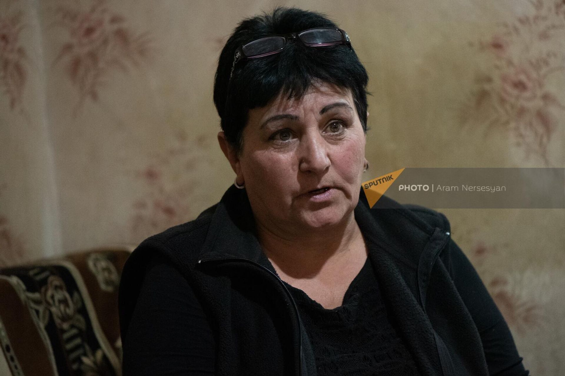 Ануш Мовсисян, жительница дома, попавшего под обстрел азербайджанских ВС в селе Сотк - Sputnik Армения, 1920, 14.11.2022