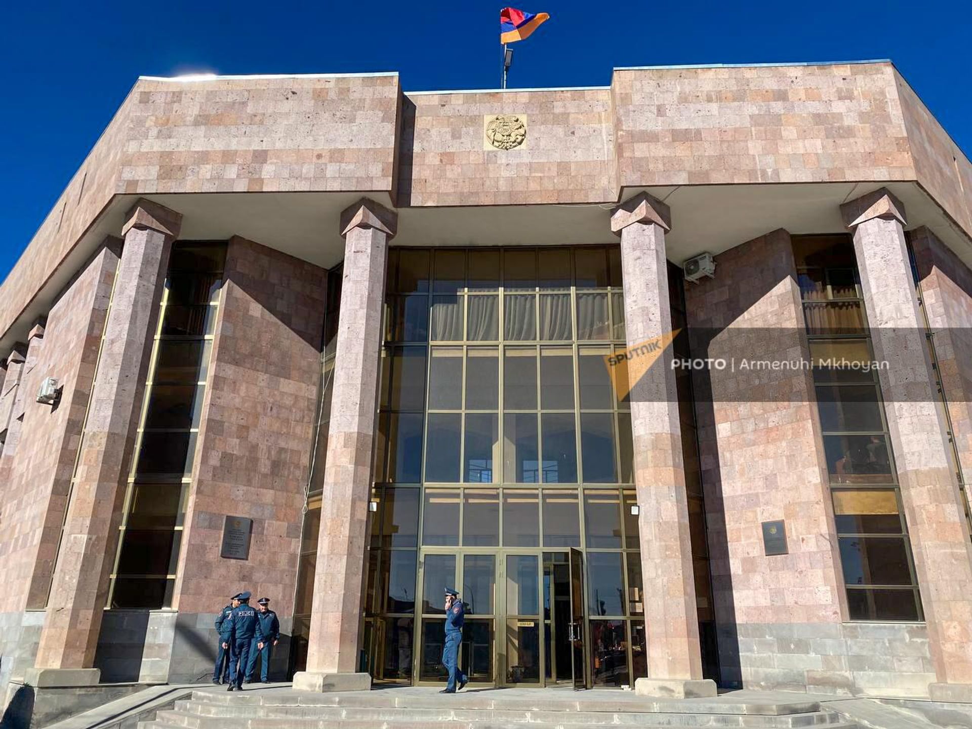 Закрытое судебное заседание о мере пресечения по делу убийства в Пемзашение (15 ноября 2022). Гюмри - Sputnik Армения, 1920, 15.11.2022