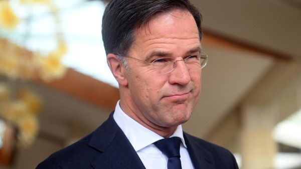 Премьер-министр Нидерландов Марк Рютте во время подхода к прессе по итогам первого дня саммита G20 (15 ноября 2022). Бали - Sputnik Армения