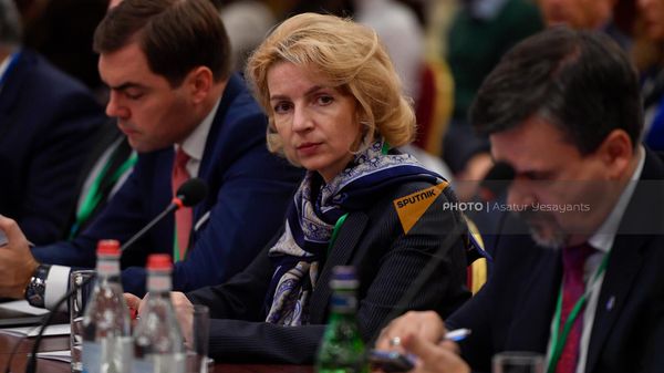 Торговый представитель РФ в Армении Анна Донченко на Международном форуме Экономическая безопасность и устойчивость стран ЕАЭС: возможности государства и бизнеса (17 ноября 2022). Еревaн - Sputnik Армения