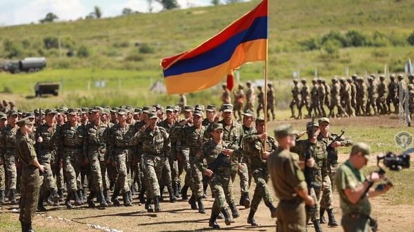 Զինվորներ՝ սպայի արտոնություններով. փորձագետը ՀՀ ՊՆ բարեփոխումների դրական և բացասական կողմերի մասին - Sputnik Արմենիա