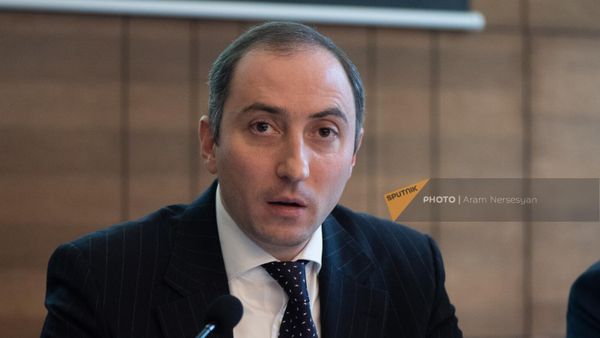 Ռոբերտ Խաչատրյան - Sputnik Արմենիա