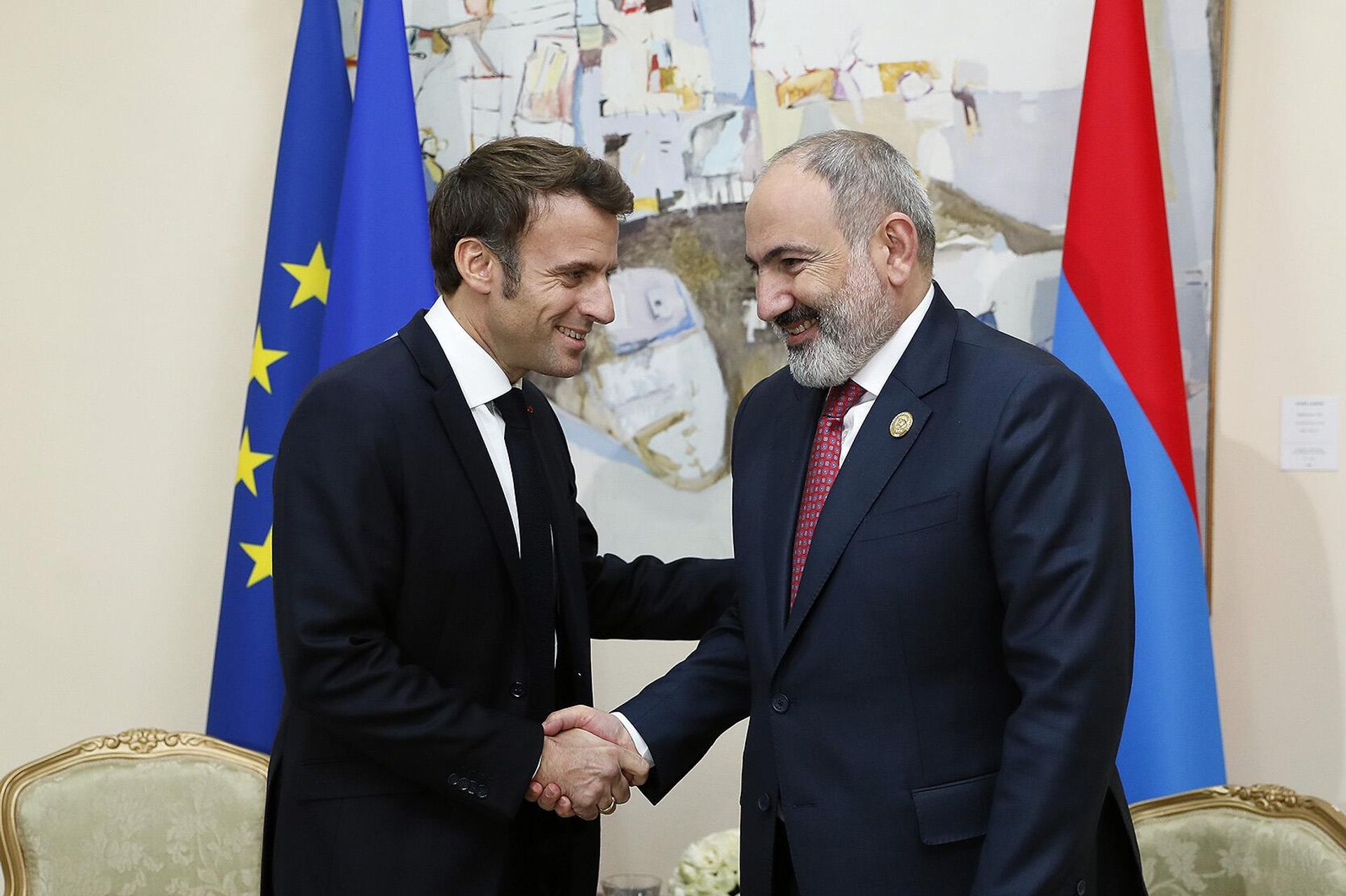Встреча премьера Армении Никола Пашиняна и президента Франции Эмануэля Макрона в рамках 18-го саммита Международной организации Франкофонии (19 ноября 2022). Джерба - Sputnik Արմենիա, 1920, 19.11.2022