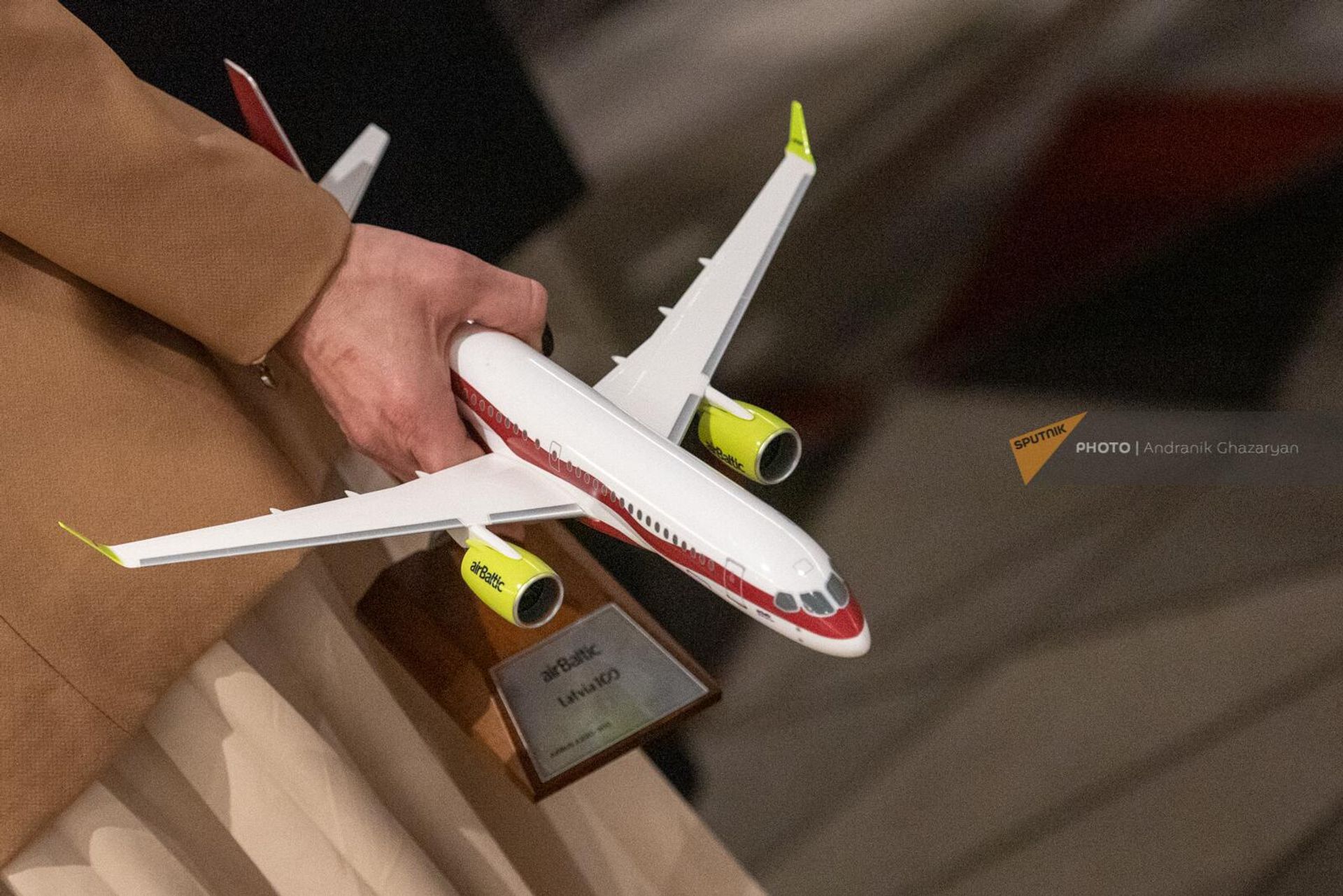 Презентация нового рейса авиакомпании AirBaltic Ереван - Рига - Ереван (21 ноября 2022). Еревaн - Sputnik Армения, 1920, 21.11.2022