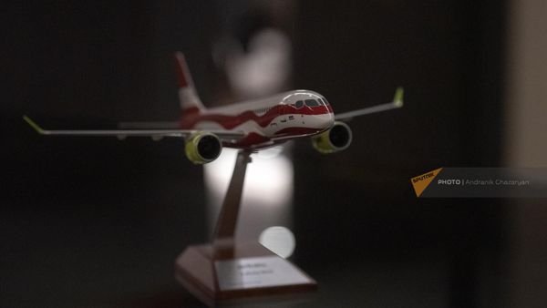 Презентация нового рейса авиакомпании AirBaltic Ереван - Рига - Ереван (21 ноября 2022). Еревaн - Sputnik Армения