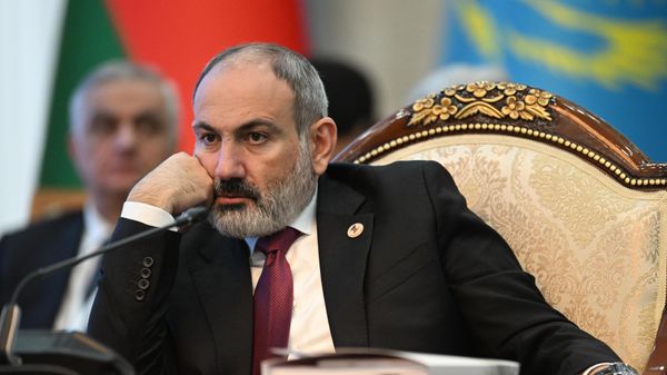Премьер-министр Никол Пашинян на саммите стран - участниц Евразийского экономического союза (ЕАЭС) (9 декабря 2022). Бишкек - Sputnik Армения
