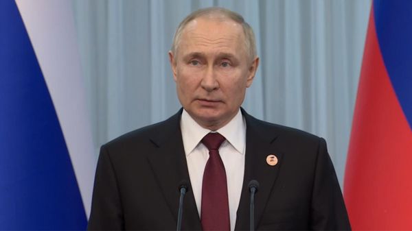 Президент РФ Владимир Путин  - Sputnik Армения