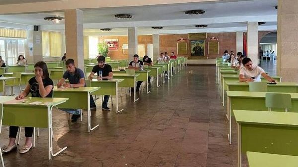 Դիմորդներ - Sputnik Արմենիա