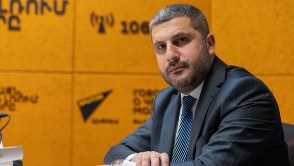 Արմեն Փամբուխչյան - Sputnik Արմենիա
