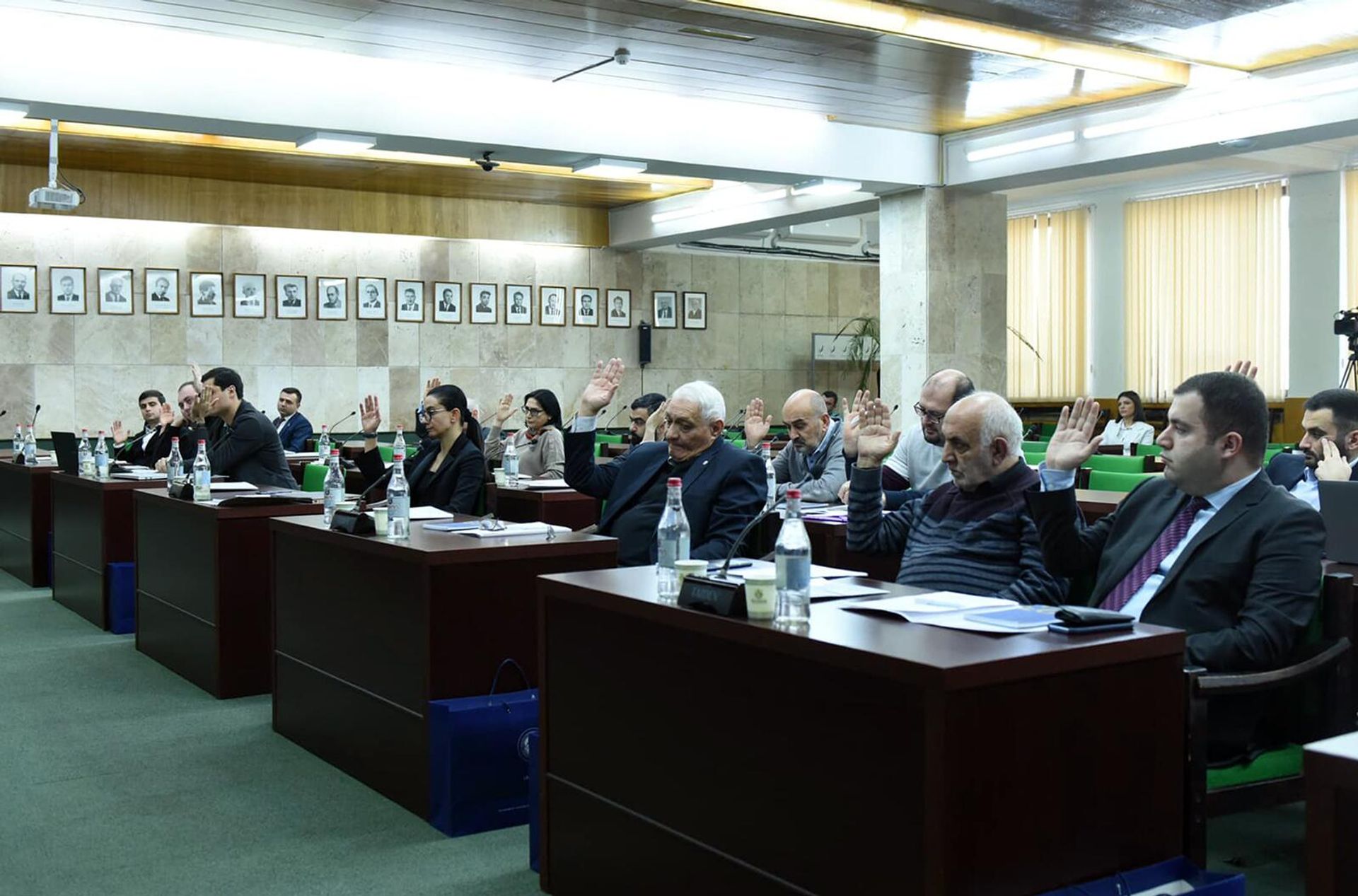 Итоговое заседание Совета Попечителей Ереванского государственного университета (28 декабря 2022). Еревaн - Sputnik Արմենիա, 1920, 28.12.2022