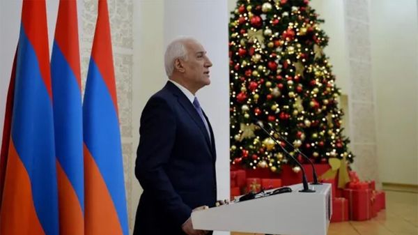 Դժվար տարի էր. նախագահական նստավայրում ընդունելություն է կազմակերպվել պաշտոնյաների համար - Sputnik Արմենիա