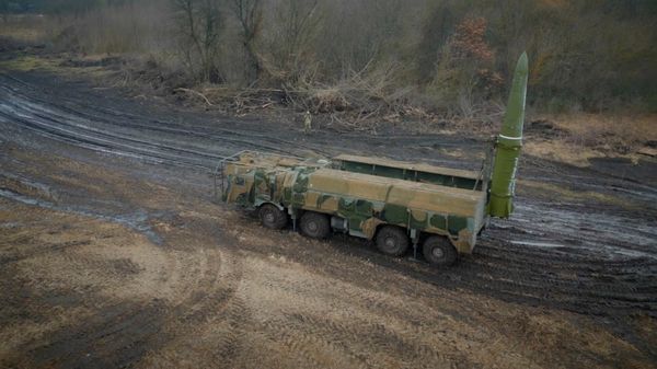 Пуск ракеты Искандера по военной инфраструктуре ВСУ - Sputnik Армения