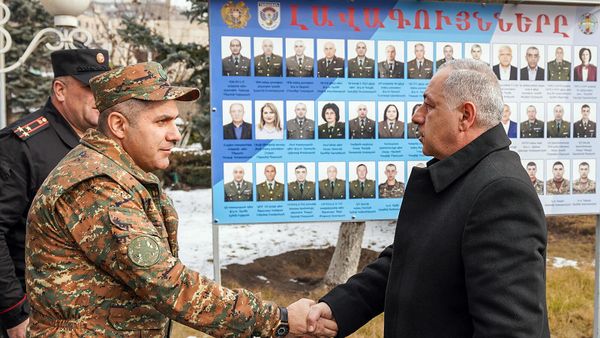 Военный прокурор Армении, заместитель генпрокурора Григор Элизбарян посетил военный университет имени Вазгена Саркисяна (13 января 2023). Еревaн - Sputnik Армения