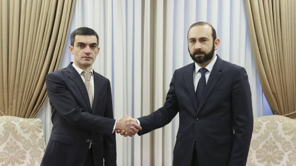 Արարատ Միրզոյանն ու Սերգեյ Ղազարյանը - Sputnik Արմենիա