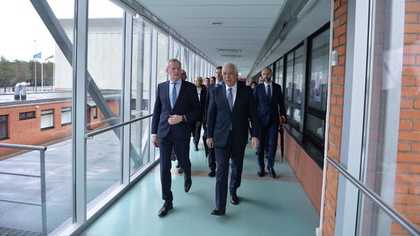 Президент Ваагн Хачатурян посетил Таллиннский технологический университет (17 января 2023). Таллин  - Sputnik Армения