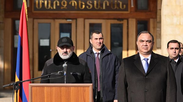ՀՀ վարչապետ Նիկոլ Փաշինյանը`  Արագածոտնում  - Sputnik Արմենիա