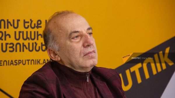 Թաթուլ Մանասերյան - Sputnik Արմենիա