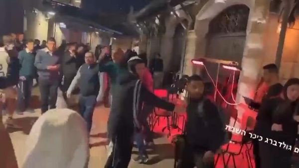 В Иерусалиме евреи-ортодоксы напали на армянский ресторан Taboon Wine Bar - Sputnik Армения