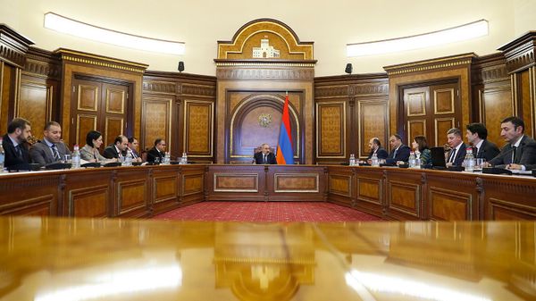 Խորհրդակցություն վարչապետի մոտ - Sputnik Արմենիա
