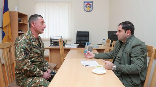 Министр обороны Сурен Папикян встретился с офицерским и младшим командным составом одной из воинских частей республики - Sputnik Армения