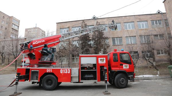 Ուսումնական վարժանք՝ Երևանի Դավթաշեն վարչական շրջանի թիվ 192 հիմնական դպրոցում - Sputnik Արմենիա