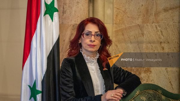 Чрезвычайный и полномочный посол Сирии в Армении Нора Арисян во время эксклюзивного интервью Sputnik Армения - Sputnik Армения