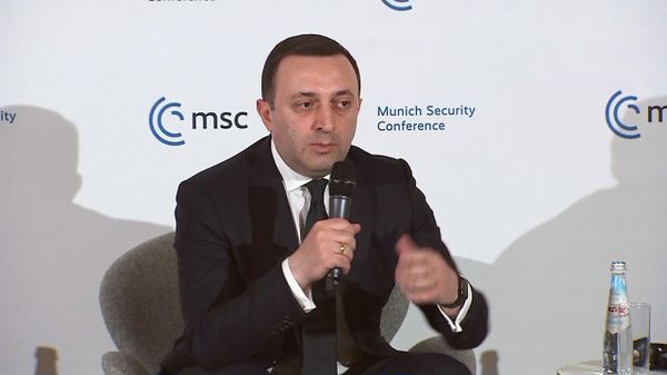 Премьер-министр Грузии Ираклий Гарибашвили на панельной дискуссии по теме Укрепление безопасности на Южном Кавказе с участием лидеров Южно-кавказских республик (18 февраля 2023). Мюнхен - Sputnik Армения