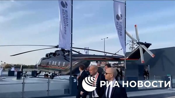 Ростех на IDEX-2023 в Абу-Даби впервые за рубежом показал вертолет Ми-171А3 для длительных полетов над морем - Sputnik Армения