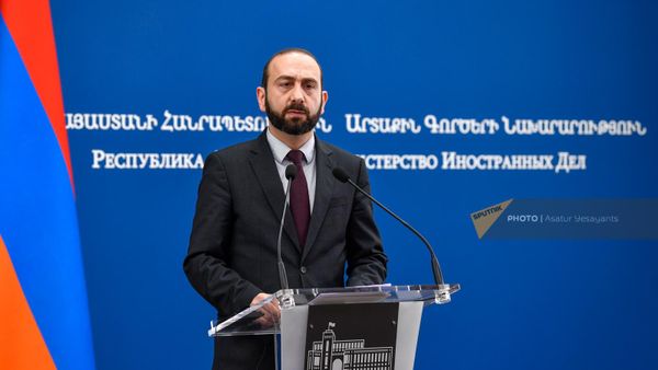 Արարատ Միրզոյան - Sputnik Արմենիա