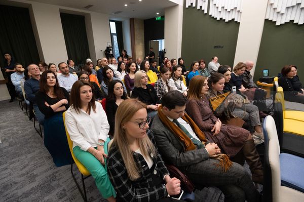 Ստեղծվել է Հոգեկան առողջության պահպանման ասոցիացիա Ստեղծվել է Հոգեկան առողջության պահպանման ասոցիացիա - Sputnik Արմենիա