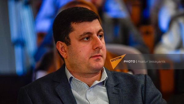 Тигран Абраамян на научно-практической конференции Императив международного признания Республики Арцах (24 февраля 2023). Еревaн - Sputnik Армения