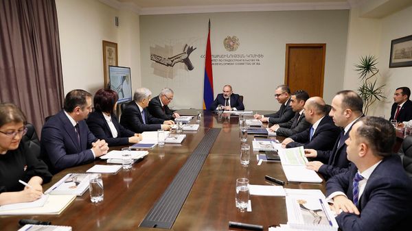 Նիկոլ Փաշինյանն այցելել է Քաղաքաշինության կոմիտե - Sputnik Արմենիա