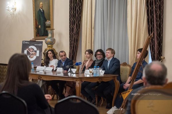 Սանկտ Պետերբուրգի Լ. Վ. Յակոբսոնի անվան բալետի պետական թատրոնի թատերախմբի մամուլի ասուլիսը - Sputnik Արմենիա