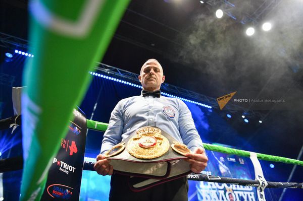 Поединок за титул интерконтинентального чемпиона мира по версии WBA в весовой категории больше 90,7кг между боксерами Майком Балогуном (США) и Муратом Гассиевым (Россия) в спортивно-концертном комплексе им.К.Демирчяна (4 марта 2023). Еревaн - Sputnik Армения