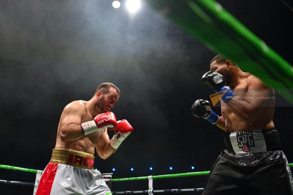 Поединок за титул интерконтинентального чемпиона мира по версии WBA в весовой категории больше 90,7кг между боксерами Майком Балогуном (США) и Муратом Гассиевым (Россия) в спортивно-концертном комплексе им.К.Демирчяна (4 марта 2023). Еревaн - Sputnik Армения